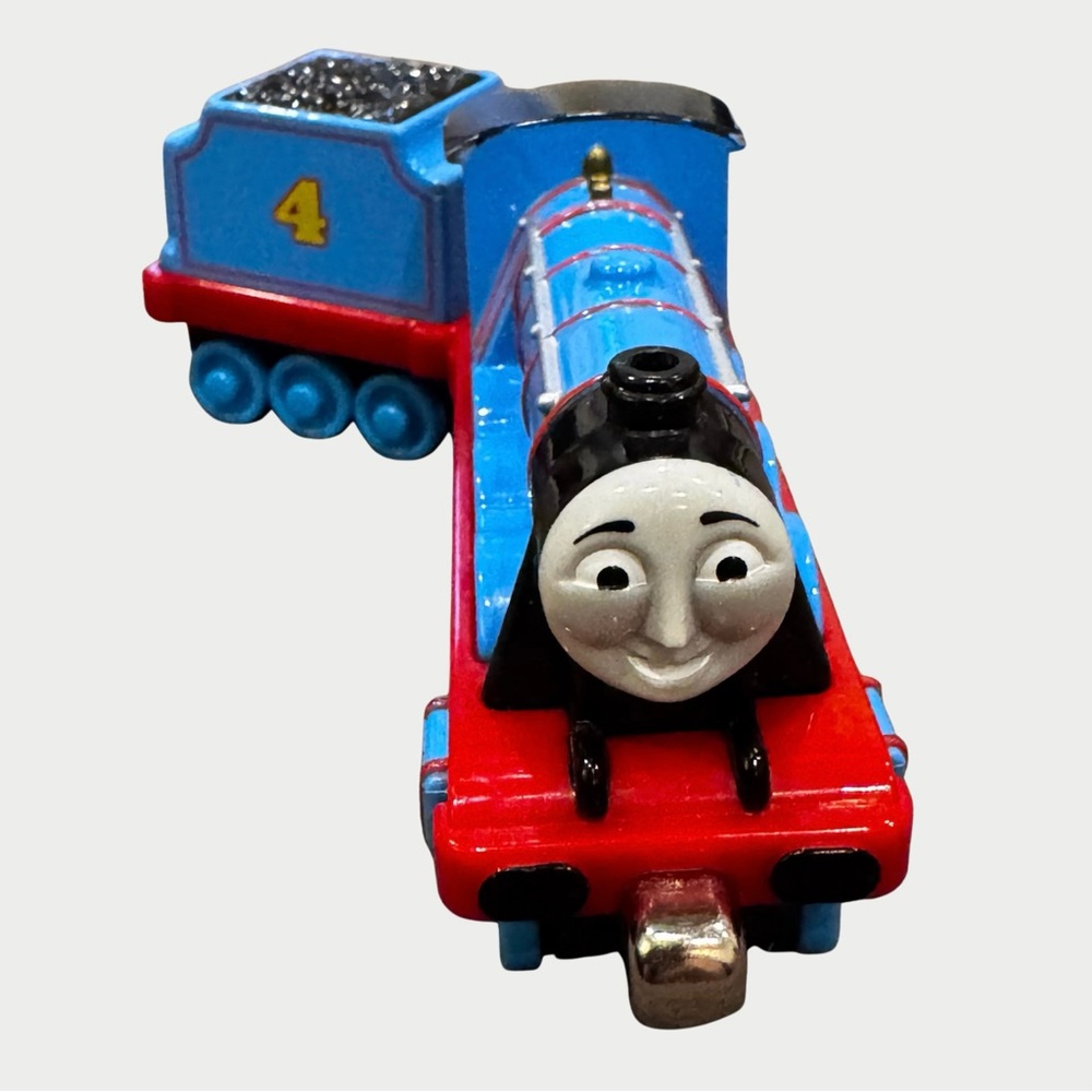 Gordon Engine #4 with Tender Thomas The Train Friends Take n Play DieCast Metal